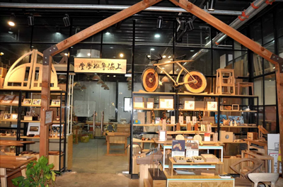 周末打卡攻略 拿好相機 在&ldquo;舊廠房&rdquo;里偶遇浪漫